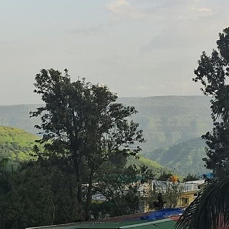Trimurti Holiday Home Панчгани Екстериор снимка