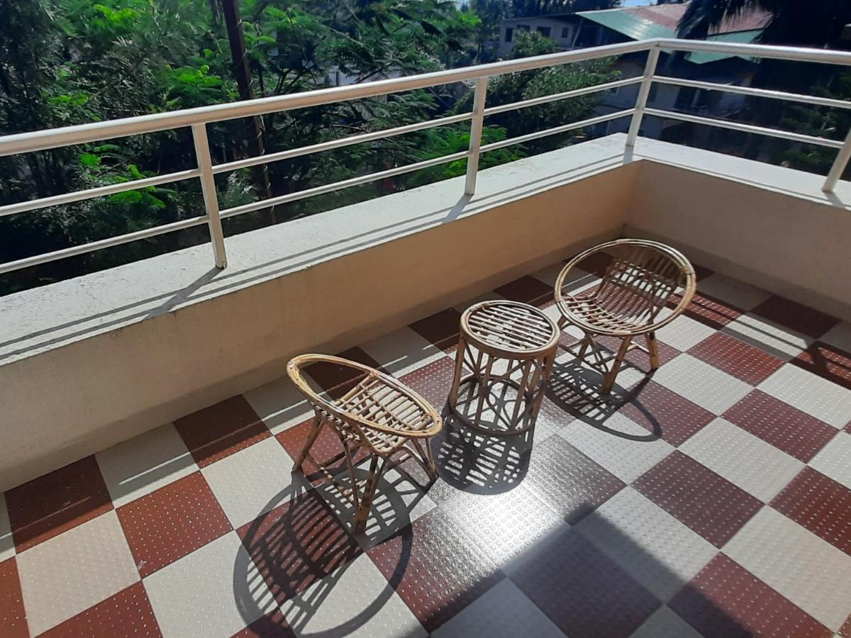Trimurti Holiday Home Панчгани Екстериор снимка