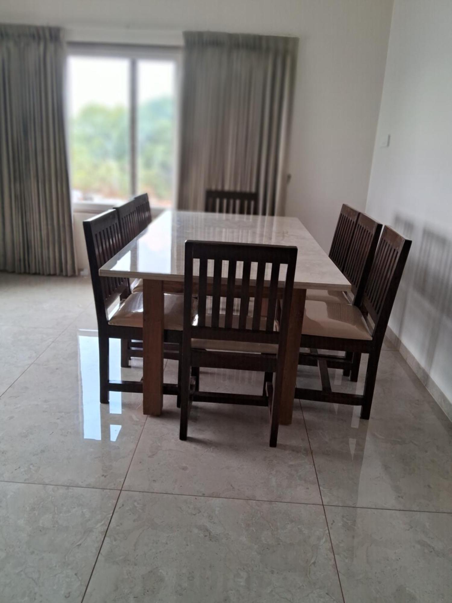 Trimurti Holiday Home Панчгани Стая снимка